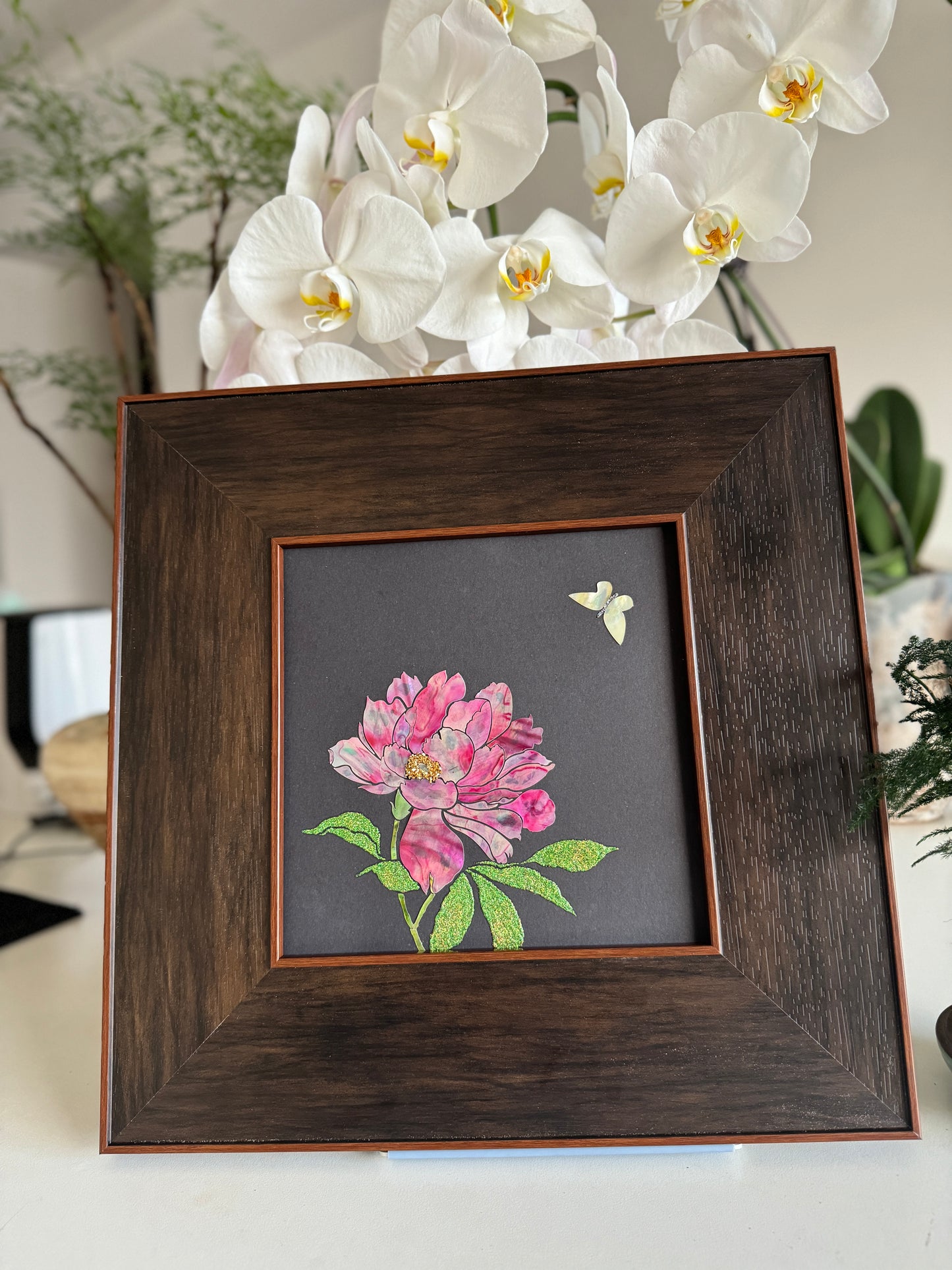 Handcrafted Mother-of-Pearl Peony Wall Art with Butterfly - "Blossom of Radiance" (Lu Hua Nong)