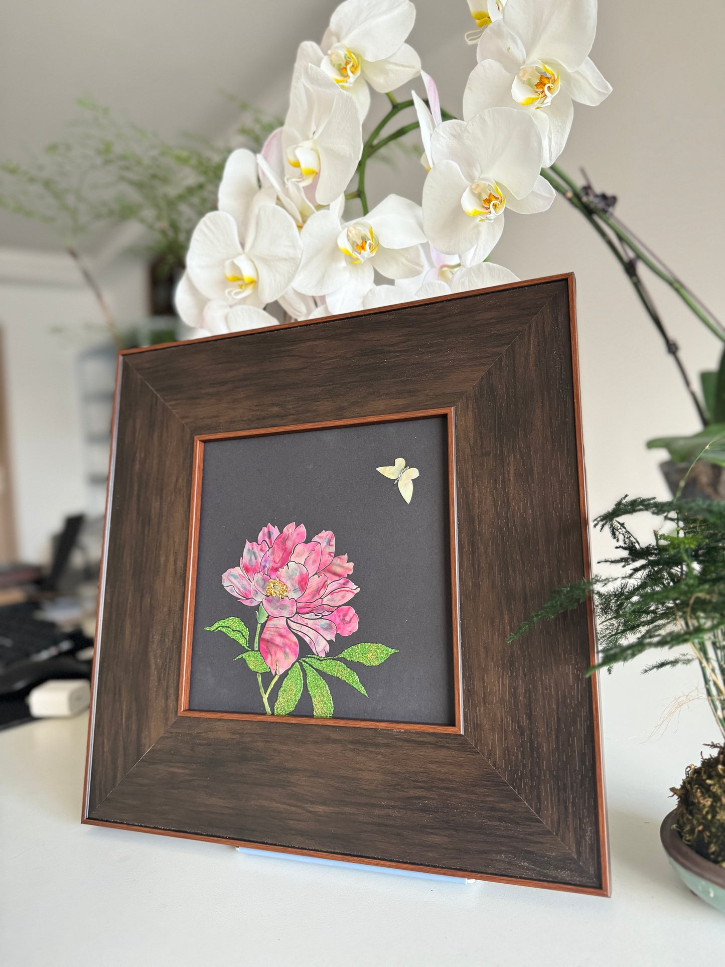 Handcrafted Mother-of-Pearl Peony Wall Art with Butterfly - "Blossom of Radiance" (Lu Hua Nong)