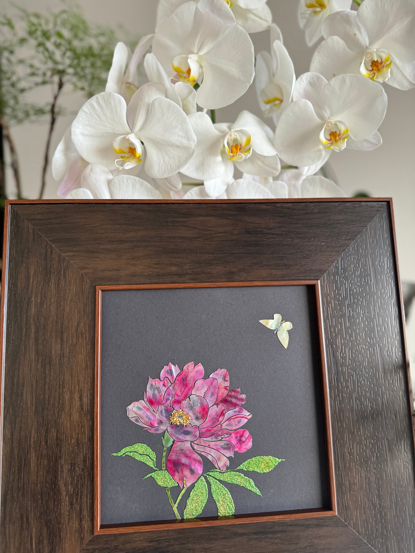 Handcrafted Mother-of-Pearl Peony Wall Art with Butterfly - "Blossom of Radiance" (Lu Hua Nong)